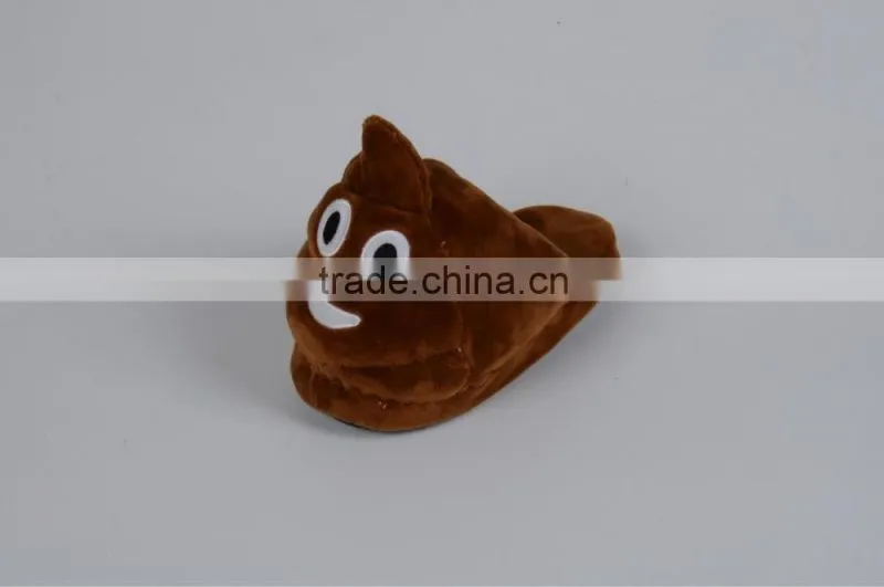 High quality indoor emoji slippers/plush emoji shoes/ Soft slippers plush
