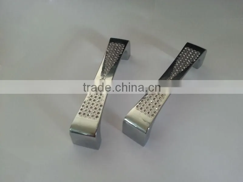 2016-2017 New Mordern kitchen cabinet Furniture Crystal Handles