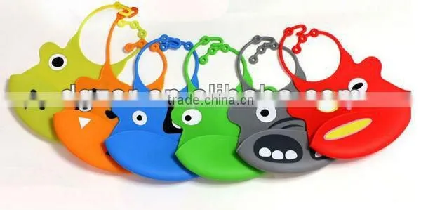 2013 Perfect design food grade silicone bib baby