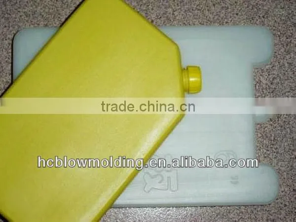 plastic ice box
