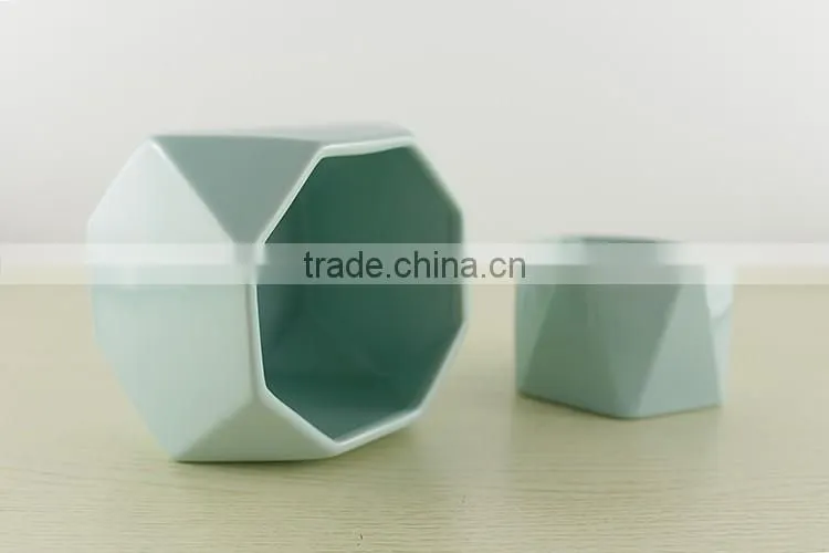 Factory wholesale custom design prismatic holder ceramic candle jar