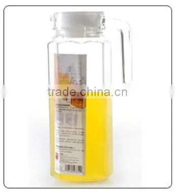 Shanghai new world vintage glass wine pot