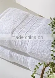 Customized professional hotel textile bed linen bedsheet duvet cover high quality