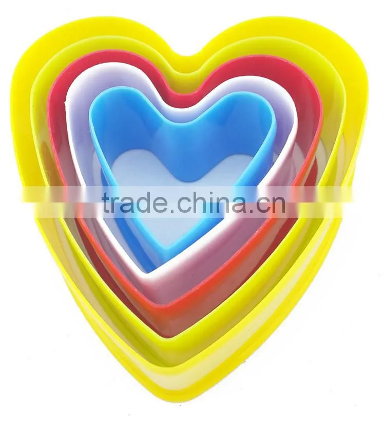 good quality 5pcs heart shape plastic cookie press