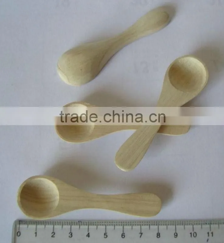 Custom Shape design Wooden or bamboo Spoon knife and Fork cutlery set with Laser or Burnt engraving Logo