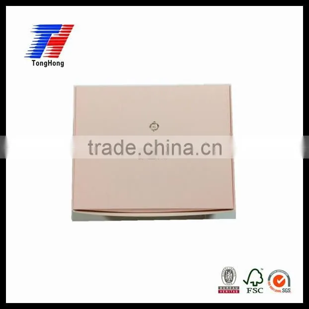 Factory direct sale foldable white card paper pink box manufacturer