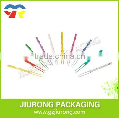 Disposable plastic cocktail stirrer with different colors and shape plastic fruit pick