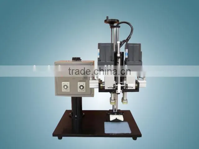 Plastic Caps Capper