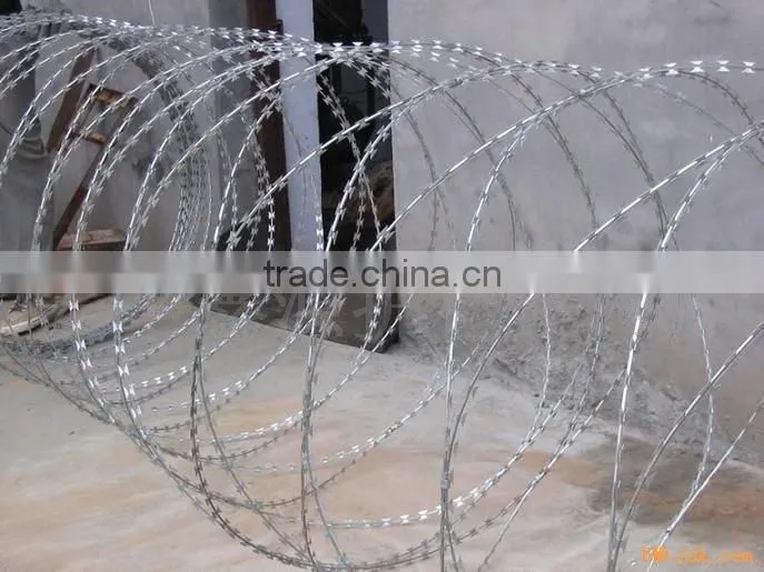 2016 hot sale high quality blade barbed wire