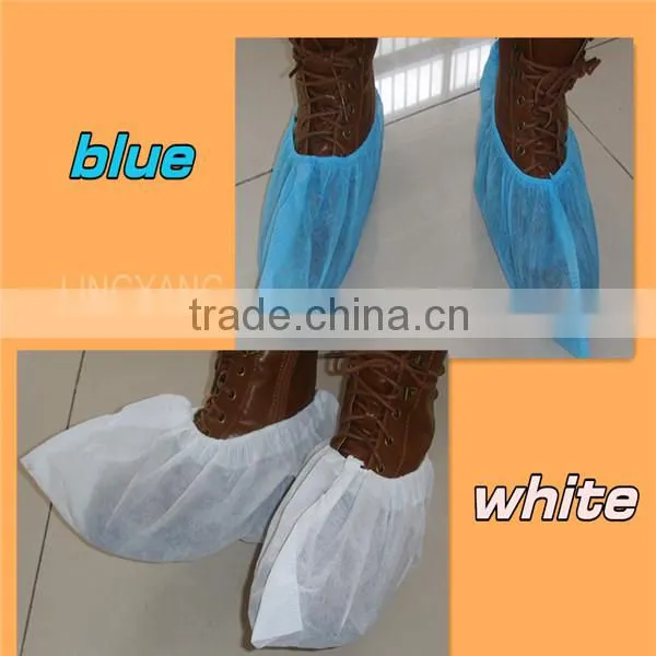 3grams blue disposable printed plastic overshoes