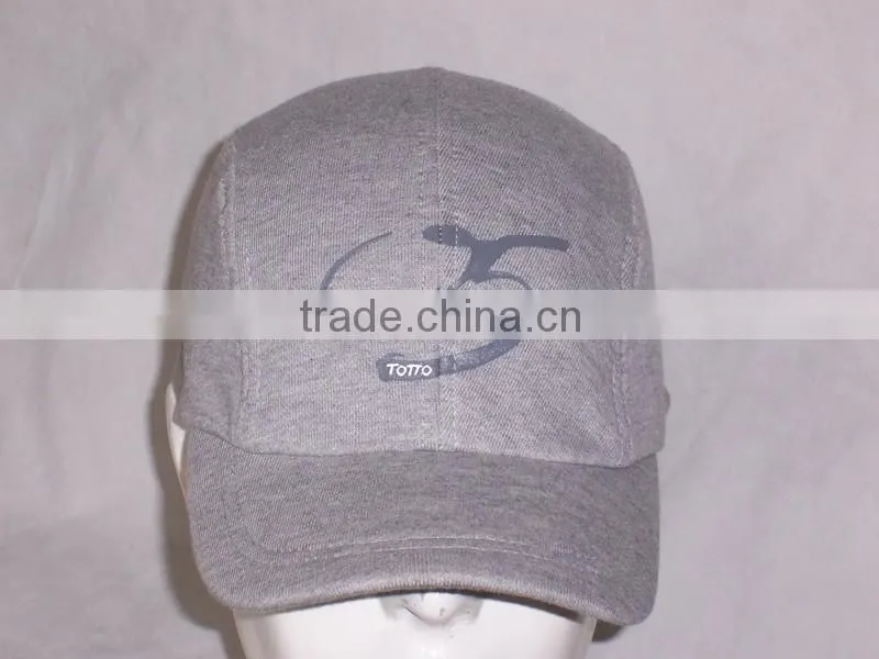 winter cotton knitted flex fitted cap with printing