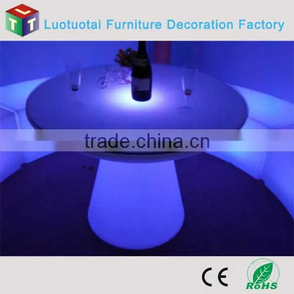 Illuminated rechargeable plastic led tea/coffee table