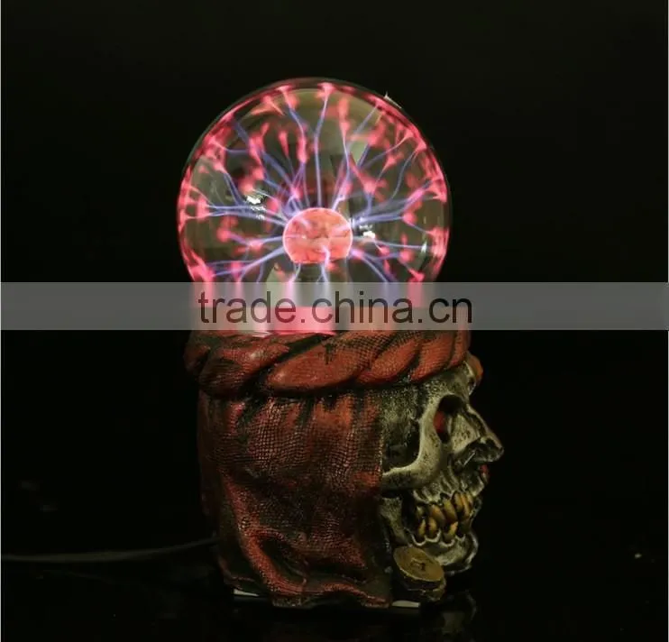 Resin skull magic ball geek gift skull snow globe