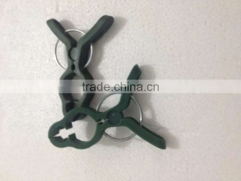 plant clips/