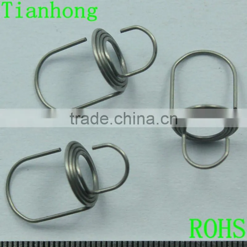 Stainless steel extension springs with two different sizes of hooks