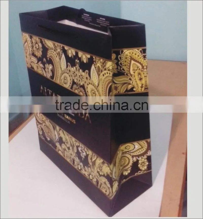 Paper Bags design logo and matte finish with rope handles