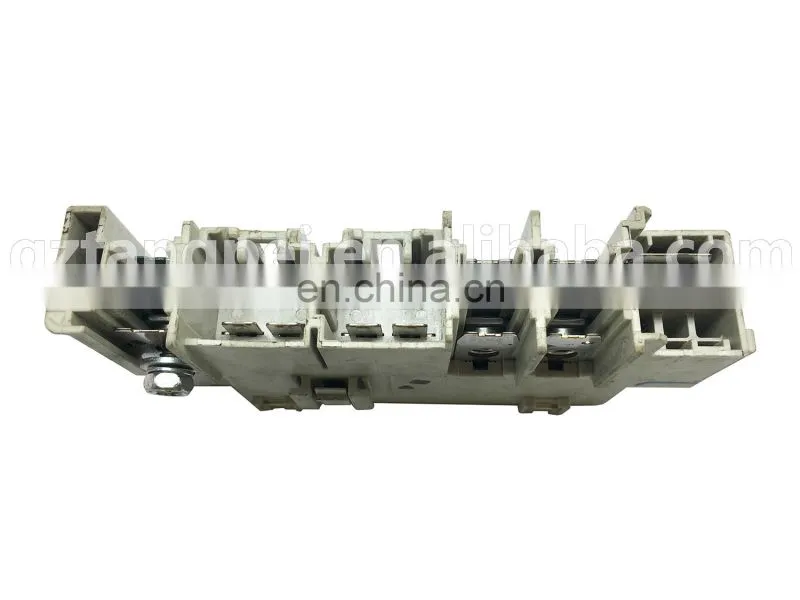 Fuse Box For Toyo-ta Sci-on OEM 82620-12280 8262012280