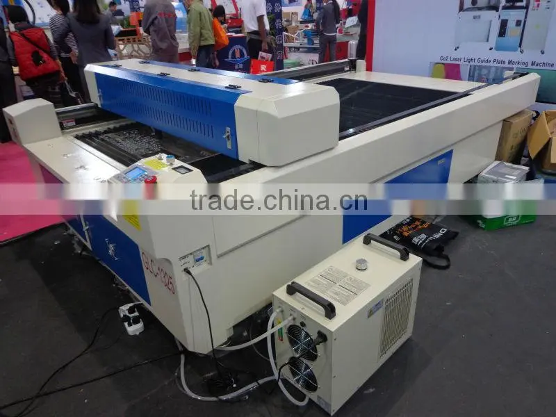 Hotsale Leather/ Fabric / Textile / Garment Nonmetal Material Large Size Laser Cutting Machine Price/laser engraver (GLC-1325)