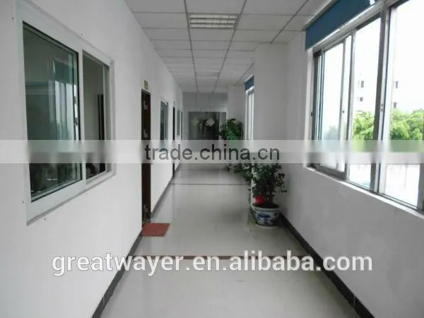 spring retractable cable reel