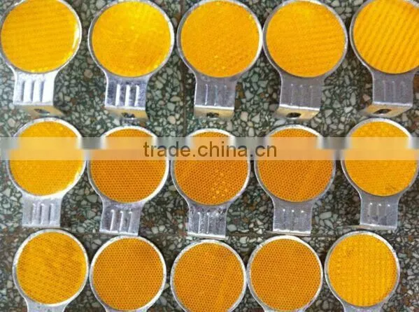 Spring post warning sign bollard / flexible delineator guide post