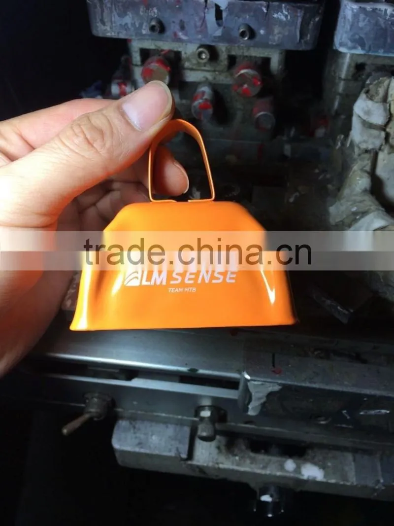 2016 China Good quality Custom Logo Customized Advertising Wholesale Pink Cow bells
