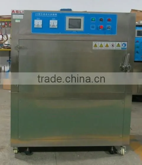Weather resistant UV test chamber