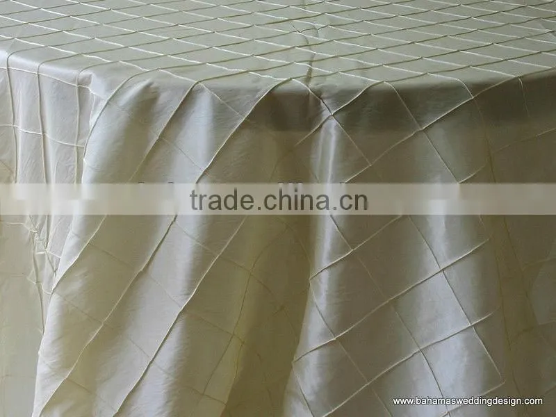 Cheap and superb Taffeta pintuck tablecloth (4'' Square) , outdoor tablecloth,Hotel/Banquet table cover