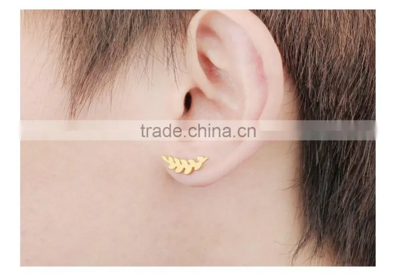 2016 Spring latest fashion men jewelry accessories long top design golden leaf earring for men