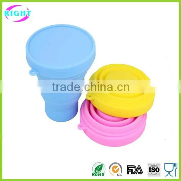 Novelty folding silicone drink cup
