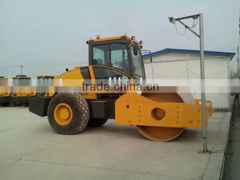 Single Drum Hydraulic Vibratory Roller S812H