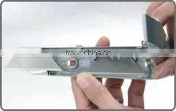 tool cutter 2pcs Trapezoid blade Zinc Alloy carpet cutter Heavy Duty Utility Trimming Knife