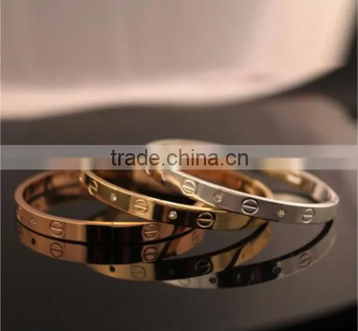 fashion stainless steel love fashion bangle
