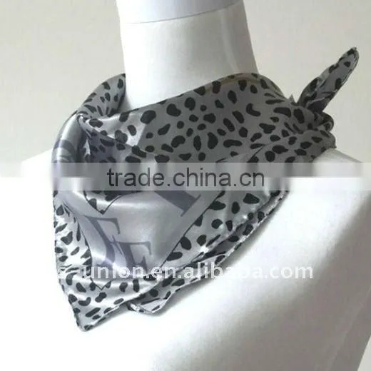 2011 newest fashion silk lady scarf