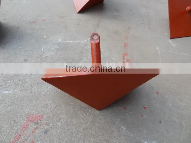 Red Painted Cating Pyramid Anchor