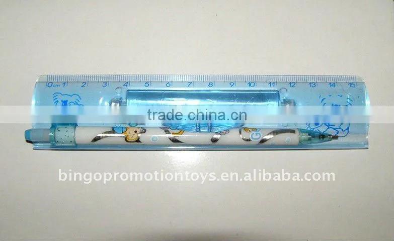 15CM MAGNIFIER RULER WITH PENCIL