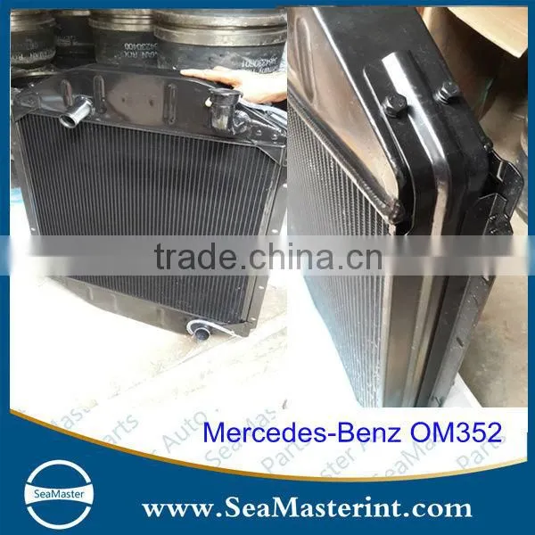 Aluminum Radiator for Mercedes-Benz Om352