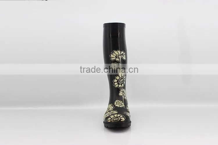 New Products Low price Colorful lostland rain boots