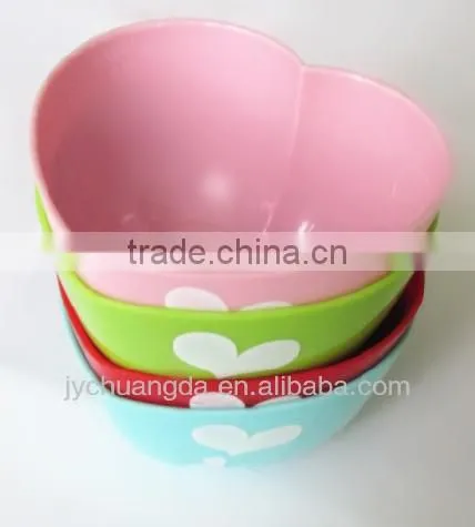 heart shape plastic bowl