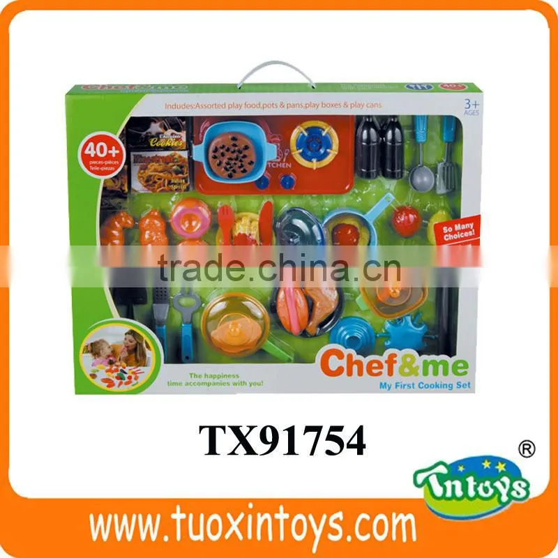 cutting plastic fruits and vegetables toy