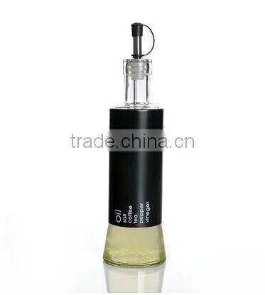 red spraying plastic cylinder glass big bottom oil bottle