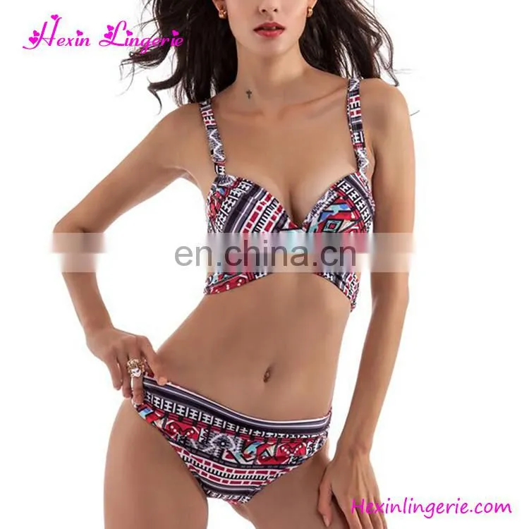 2017 Wholesale Sport Stripe Two Pieces Bikini Bra Swimsuits For Girls