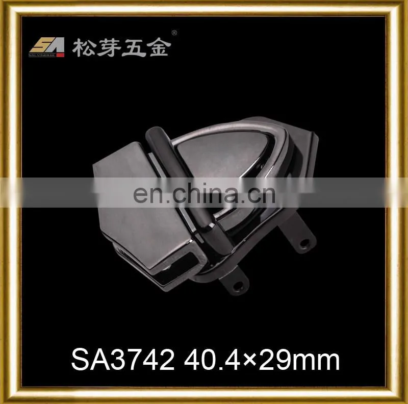 High quality customized color & size metal clasps for bags