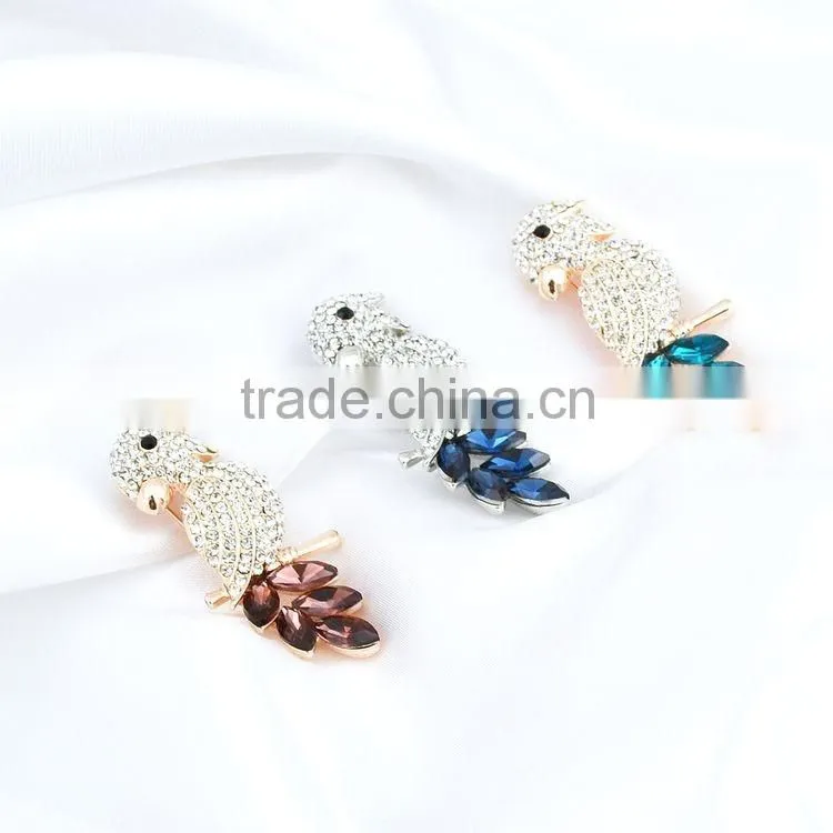 Fashion Bird Shape Parrot Rhinestone Brooch Wedding Invitation