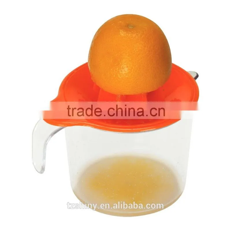 2016 Smart Kitchen Gadget Plastic Juice Extractor with Counting Cup Orange Juicer Lemon Juice Squeezer