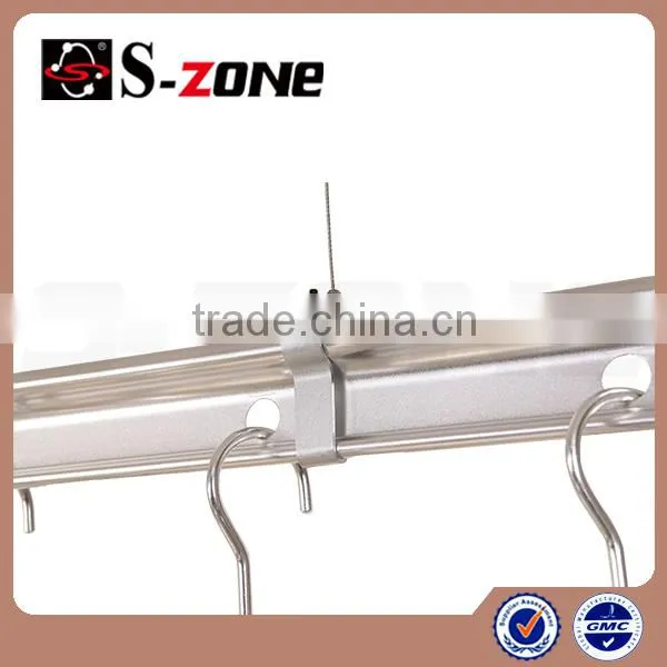Pattern metal and plastic floor standing clothes drying rack