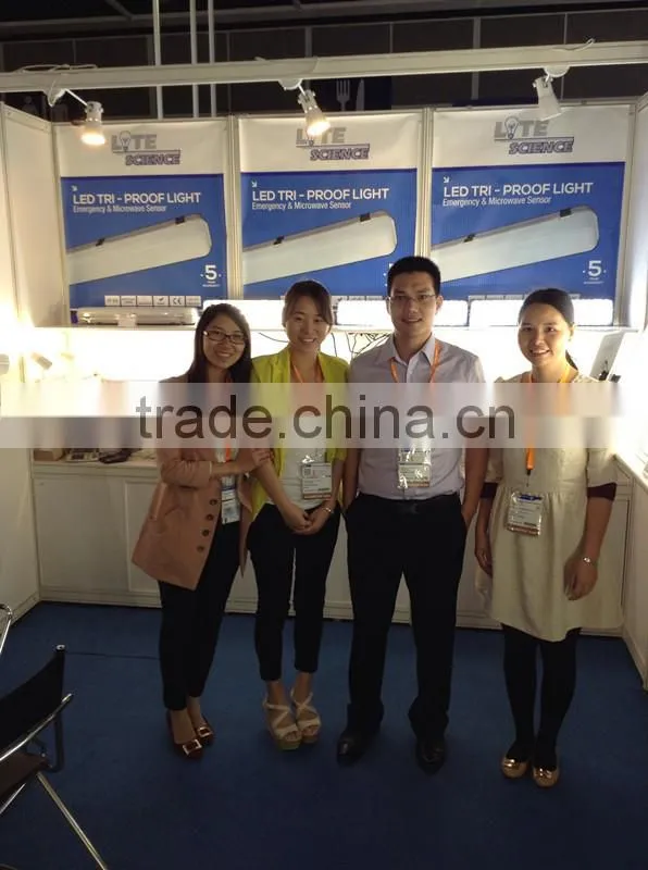 Anti-Glare Recessed Dimmable 3000k 85lm/w COB LED Downlight from Lite Science