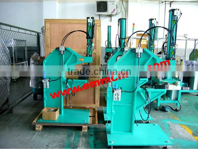 EEC08 bimetal rivet machine