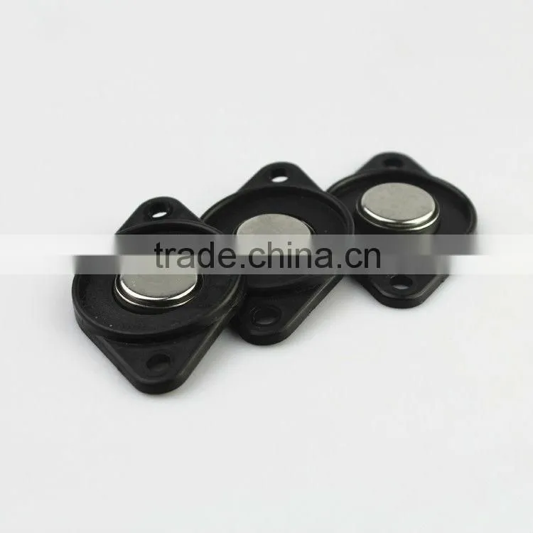 Rugged ibutton safety guard