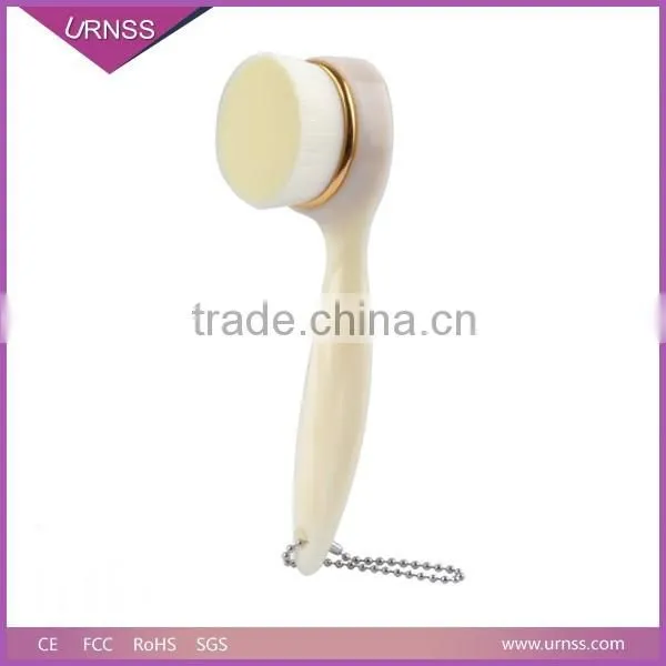 Plastic Handle Nylon Bristle Cleansing Brush