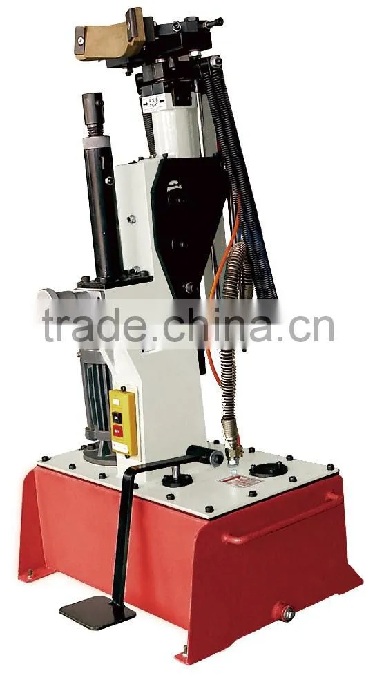 Oil Pressure shoe Last Releasing Machine shoe last slipping machine